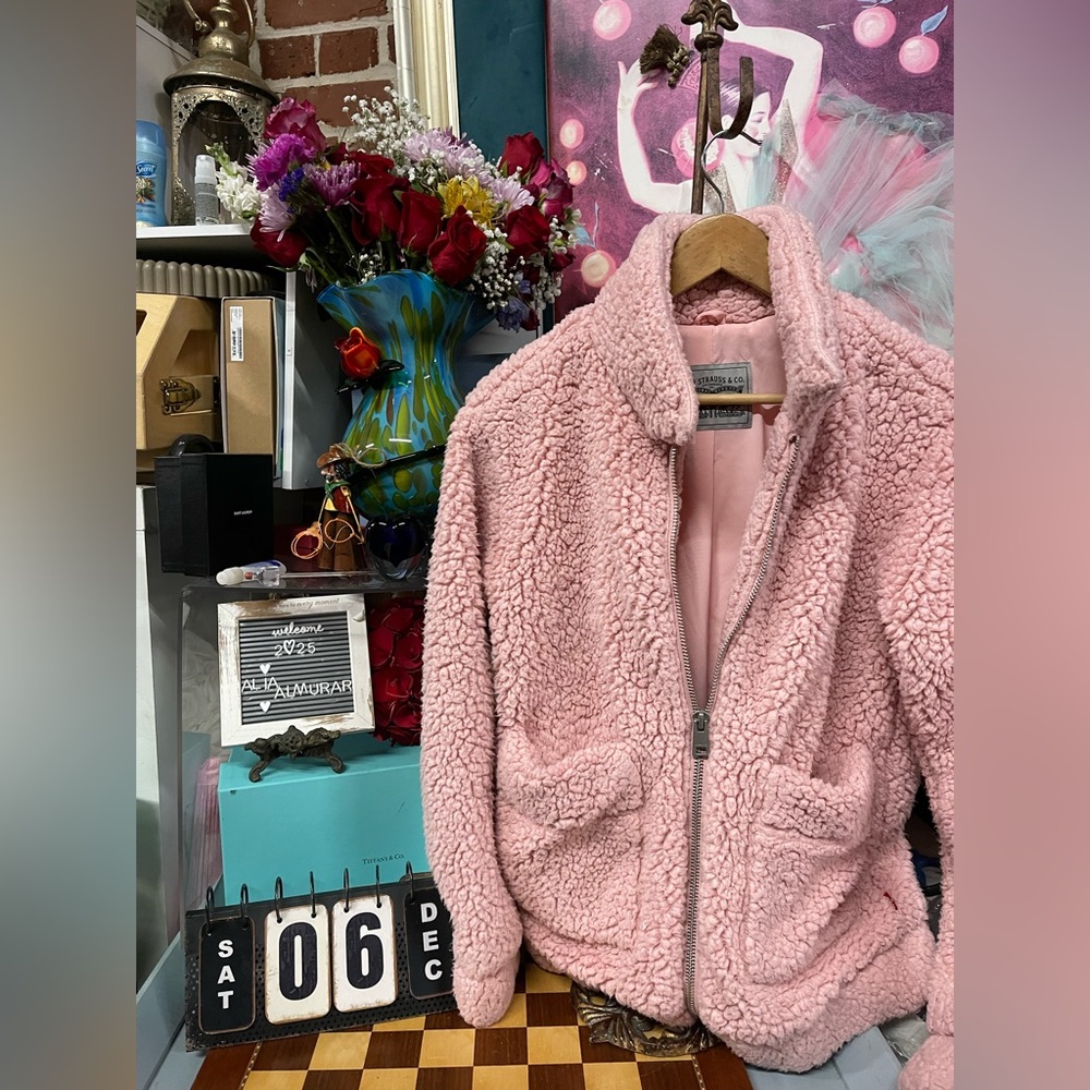 Levi's Oversized Sherpa Bomber Jacket Pink